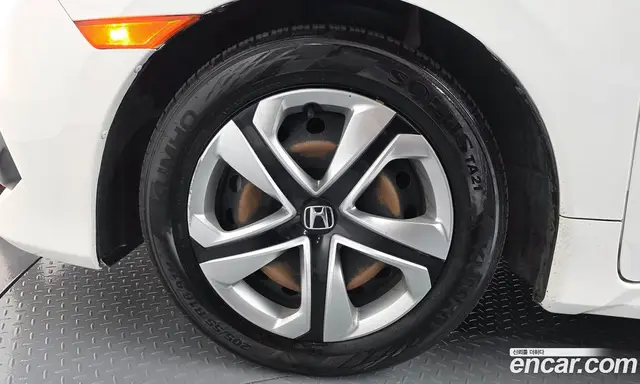 Honda Civic 2017 2.0 автомат (гидро), миниатюра 5