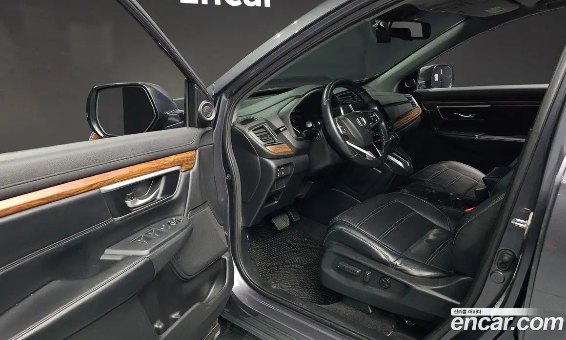 Honda CR-V 2019 1.5 автомат (гидро), фото 13