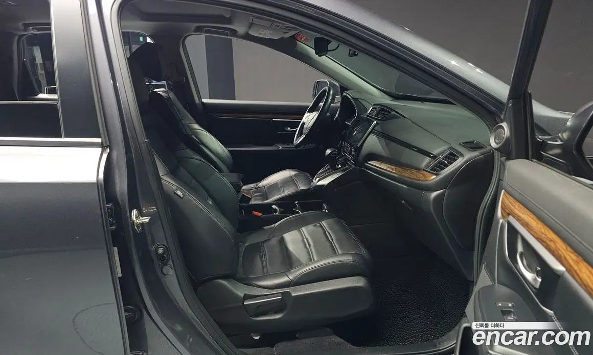 Honda CR-V 2019 1.5 автомат (гидро), фото 16