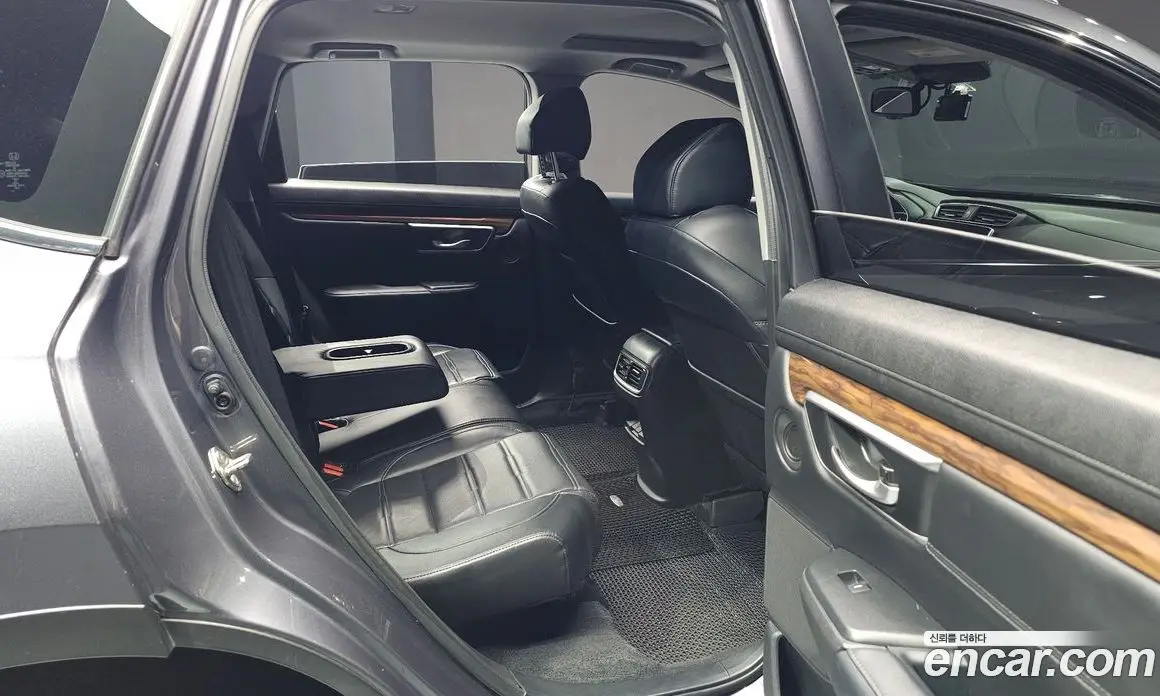 Honda CR-V 2019 1.5 автомат (гидро), фото 18