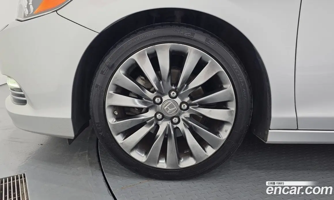 Honda Legend 2015 3.5 автомат (гидро), фото 5