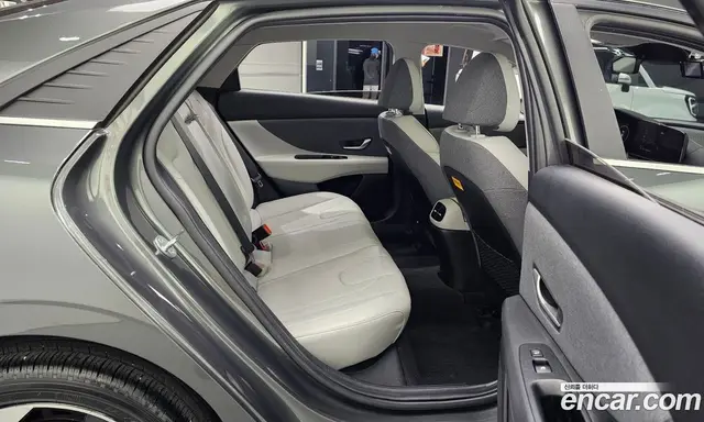 Hyundai Avante 2022 1.6 автомат (гидро), миниатюра 12