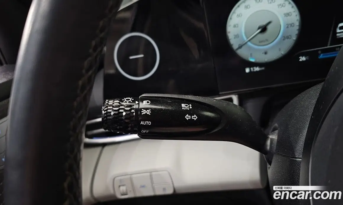 Hyundai Avante 2022 1.6 автомат (гидро), фото 18