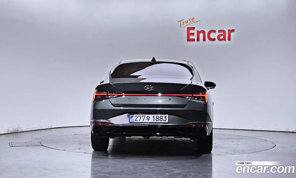 Hyundai Avante 2022 1.6 автомат (гидро), фото 4