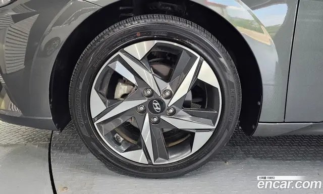 Hyundai Avante 2022 1.6 автомат (гидро), миниатюра 5