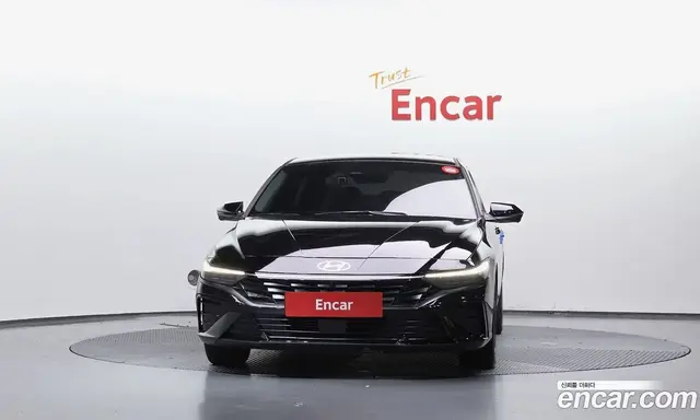 Hyundai Avante 2023 1.6 автомат (гидро), миниатюра 3