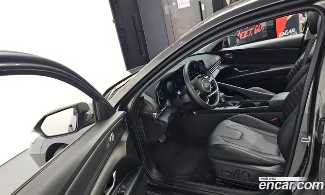 Hyundai Avante 2023 1.6 автомат (гидро), миниатюра 10