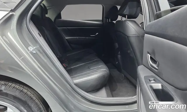 Hyundai Avante 2023 1.6 автомат (гидро), миниатюра 12