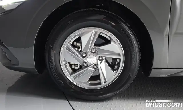 Hyundai Avante 2023 1.6 автомат (гидро), миниатюра 5