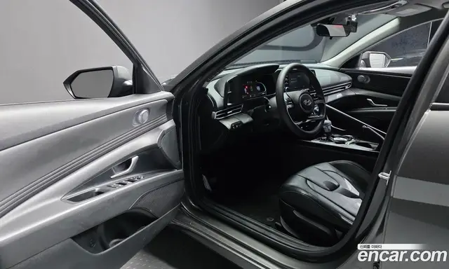 Hyundai Avante 2023 1.6 автомат (гидро), миниатюра 10