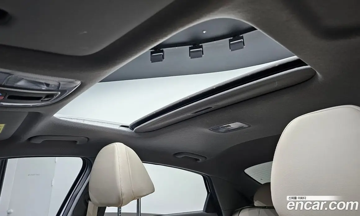 Hyundai Avante 2023 1.6 автомат (гидро), фото 24