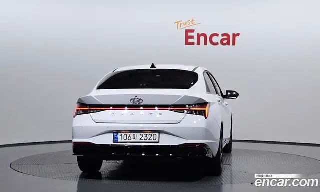 Hyundai Avante 2023 1.6 автомат (гидро), миниатюра 4