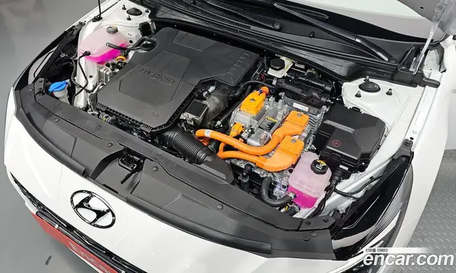Hyundai Avante 2023 1.6 автомат (гидро), миниатюра 6