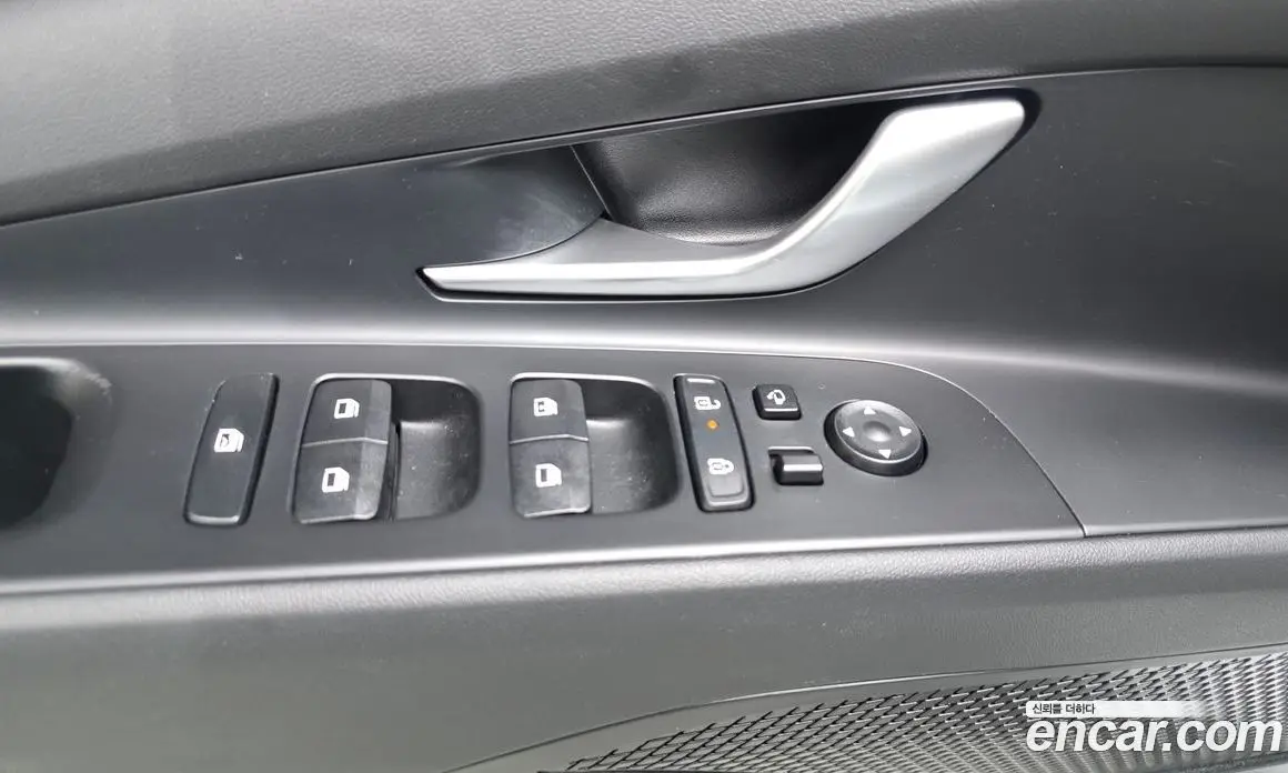 Hyundai Avante 2024 1.6 автомат (гидро), фото 28