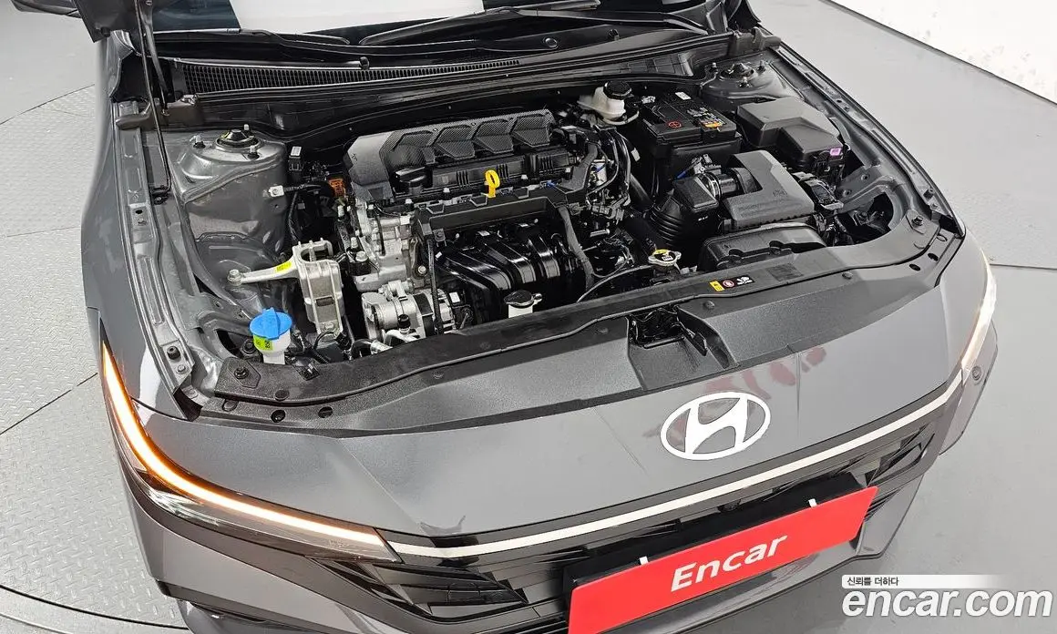 Hyundai Avante 2025 1.6 автомат (гидро), фото 6