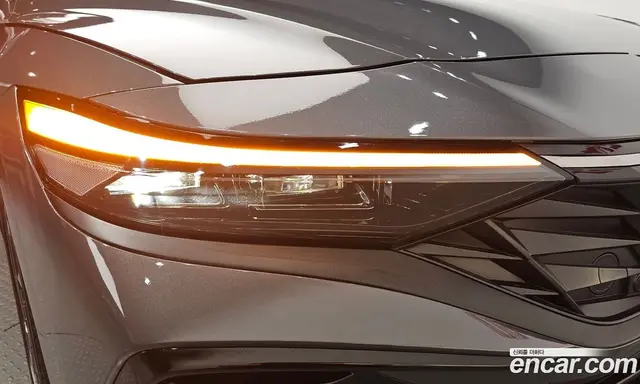 Hyundai Avante 2025 1.6 автомат (гидро), миниатюра 8