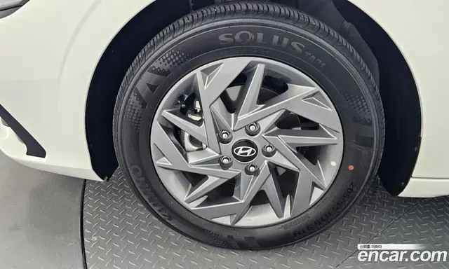 Hyundai Avante 2025 1.6 автомат (гидро), миниатюра 5
