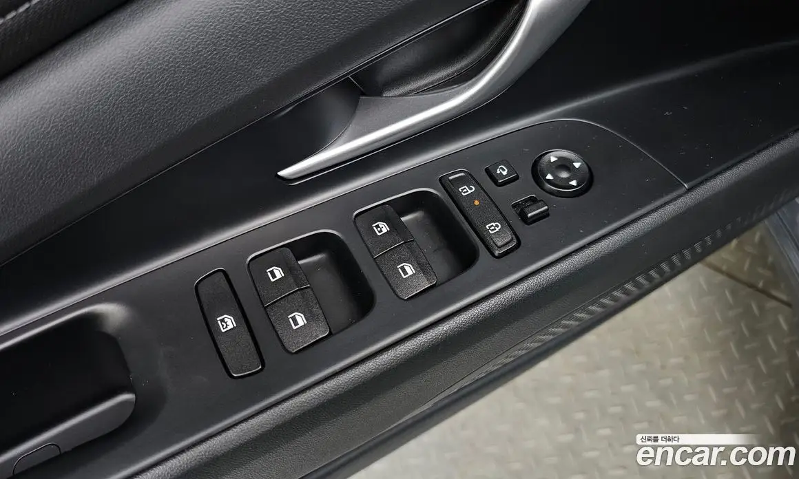 Hyundai Avante 2025 1.6 автомат (гидро), фото 26