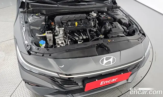 Hyundai Avante 2025 1.6 автомат (гидро), миниатюра 5