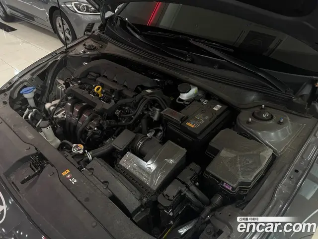 Hyundai Avante 2025 1.6 автомат (гидро), миниатюра 6