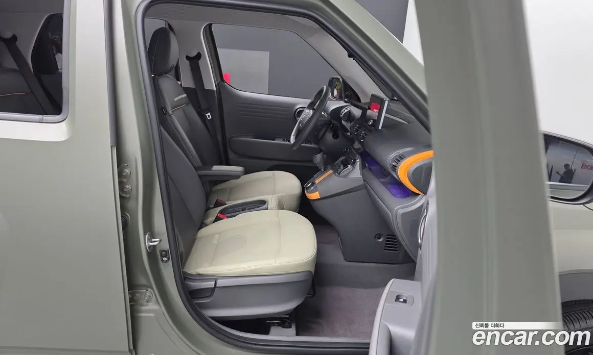 Hyundai Casper 2023 1.0 автомат (гидро), фото 17