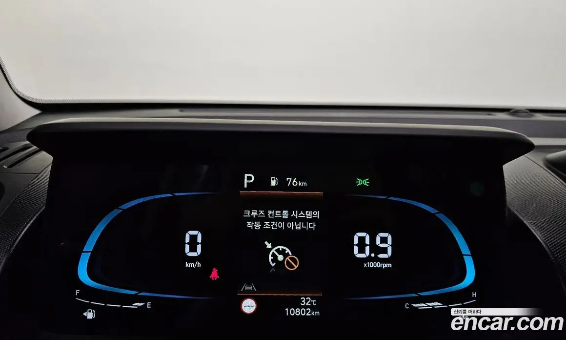 Hyundai Casper 2024 1.0 автомат (гидро), фото 11
