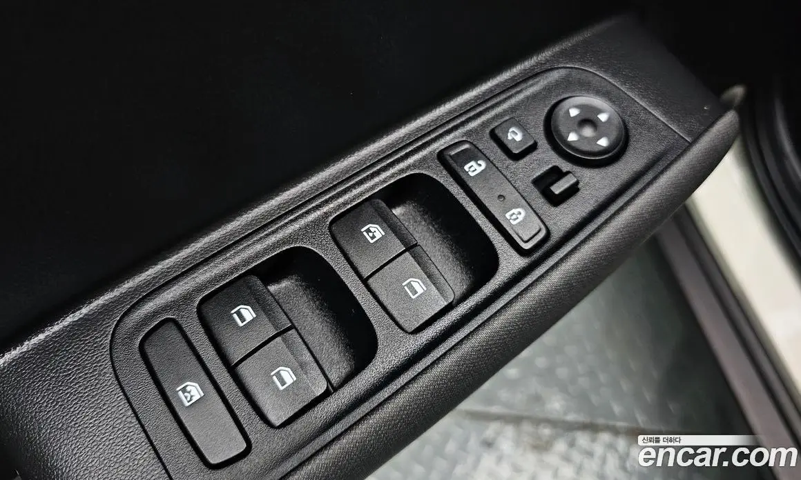 Hyundai Casper 2024 1.0 автомат (гидро), фото 25