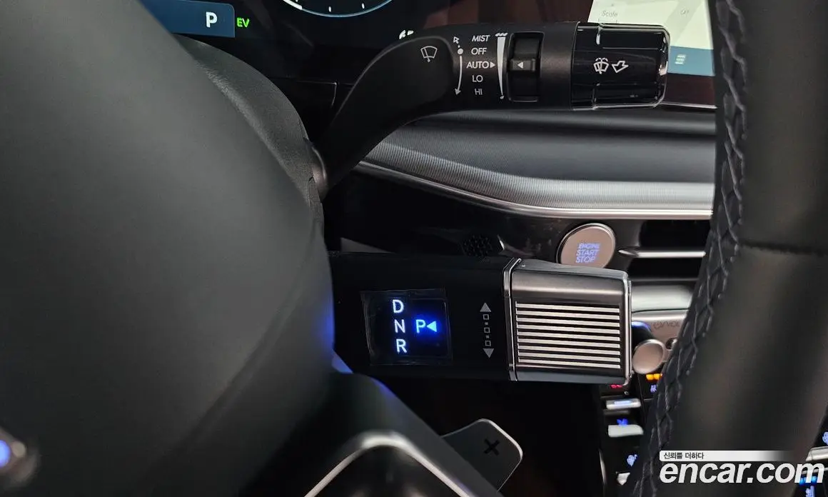 Hyundai Grandeur 2024 1.6 автомат (гидро), фото 12