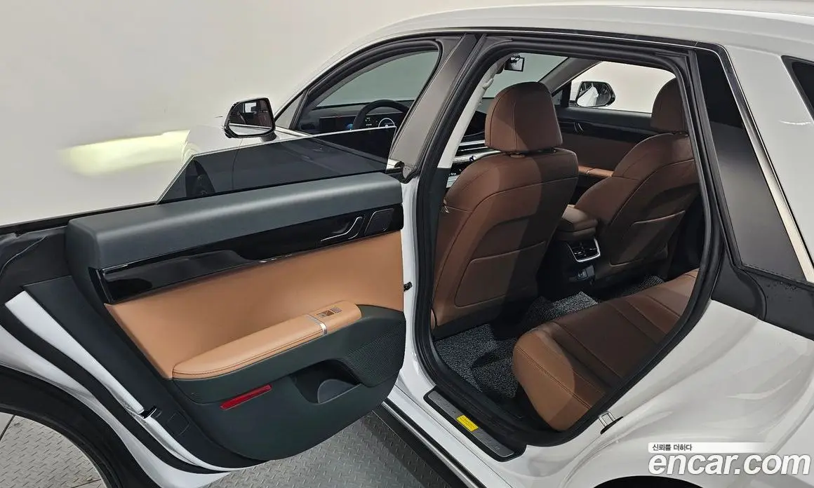 Hyundai Grandeur 2024 1.6 автомат (гидро), фото 25