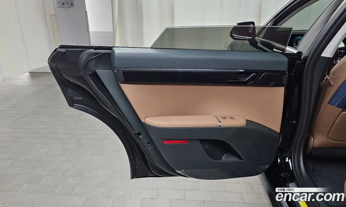 Hyundai Grandeur 2025 1.6 автомат (гидро), фото 15