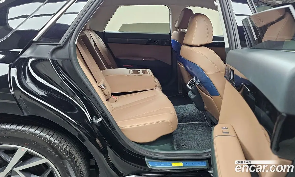 Hyundai Grandeur 2025 1.6 автомат (гидро), фото 17
