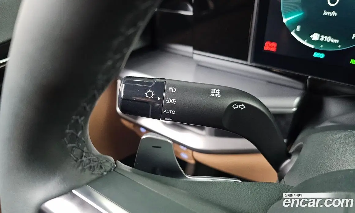 Hyundai Grandeur 2025 1.6 автомат (гидро), фото 28