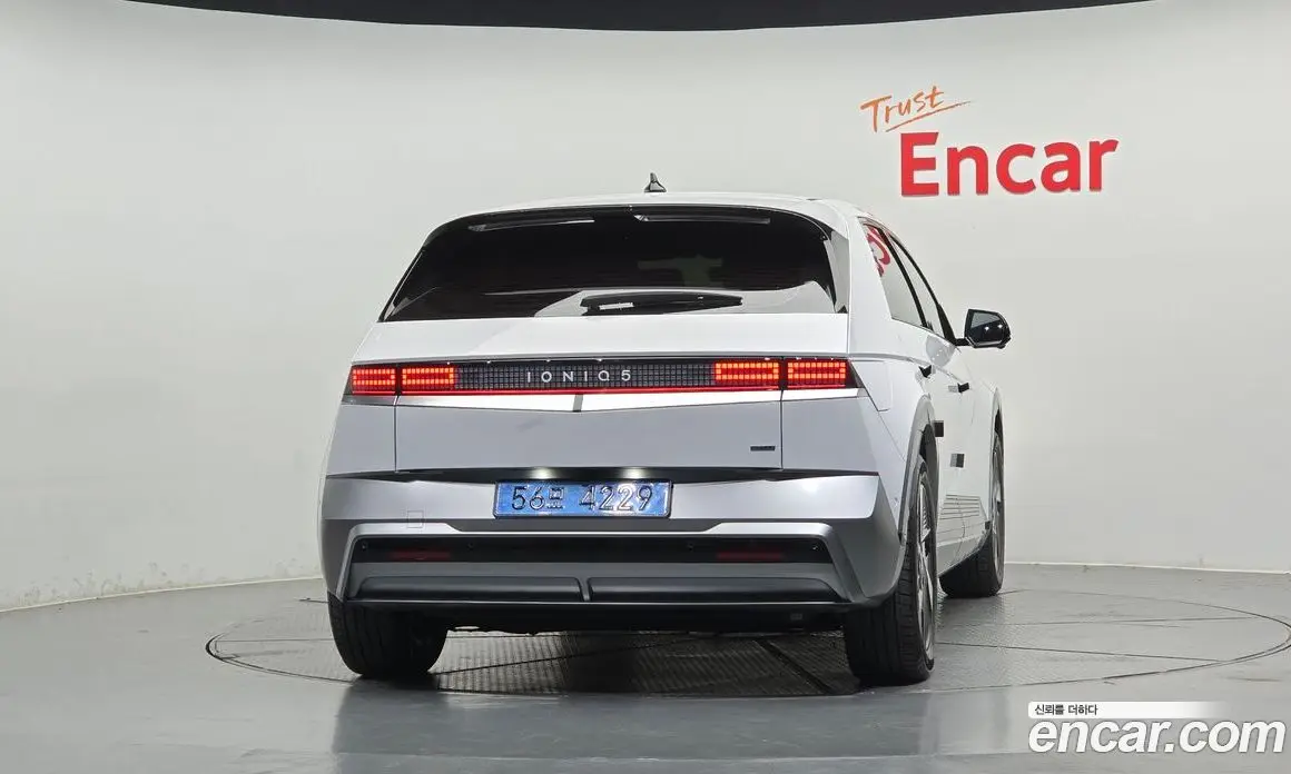 Hyundai Ioniq 5 2025 0.1 автомат (гидро), фото 3