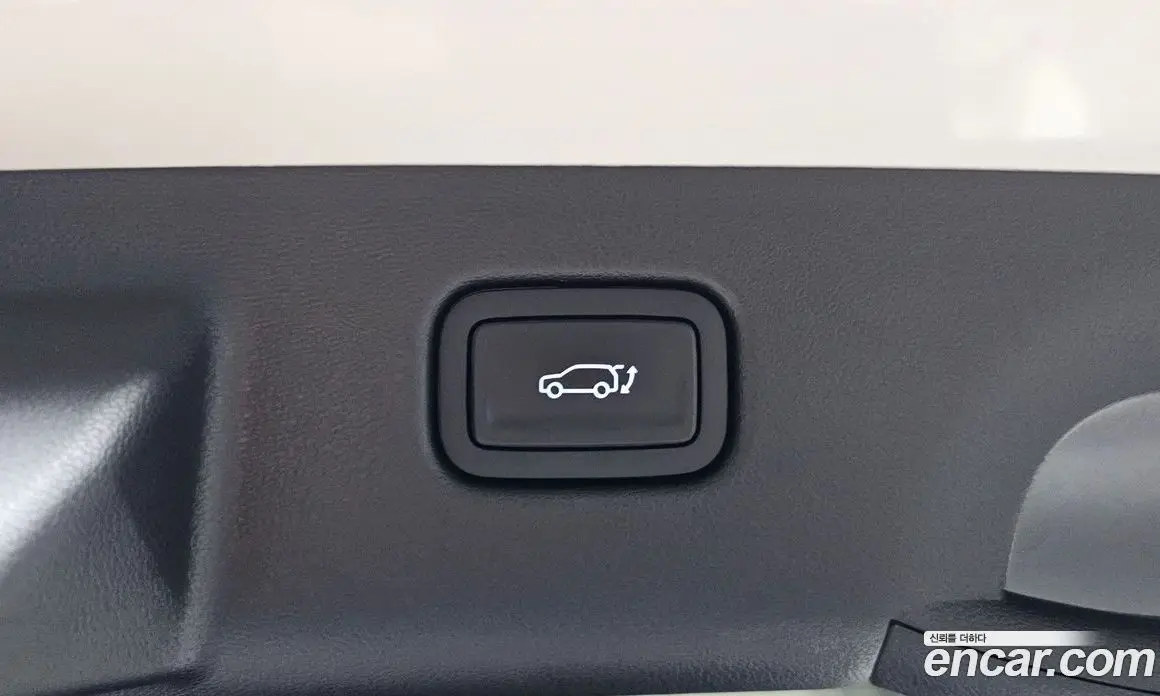 Hyundai Kona 2023 1.6 автомат (гидро), фото 22