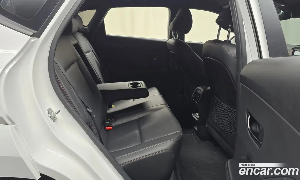 Hyundai Kona 2024 0.2 автомат (гидро), фото 17