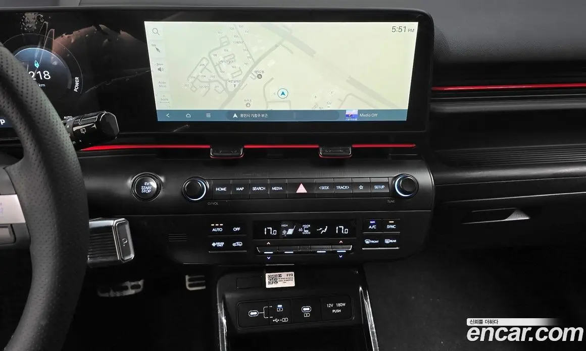 Hyundai Kona 2024 0.2 автомат (гидро), фото 19