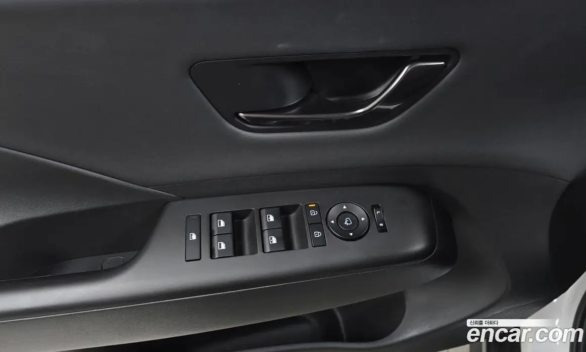 Hyundai Kona 2024 0.2 автомат (гидро), фото 26