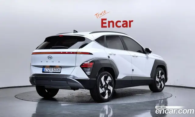 Hyundai Kona 2025 1.6 автомат (гидро), миниатюра 2