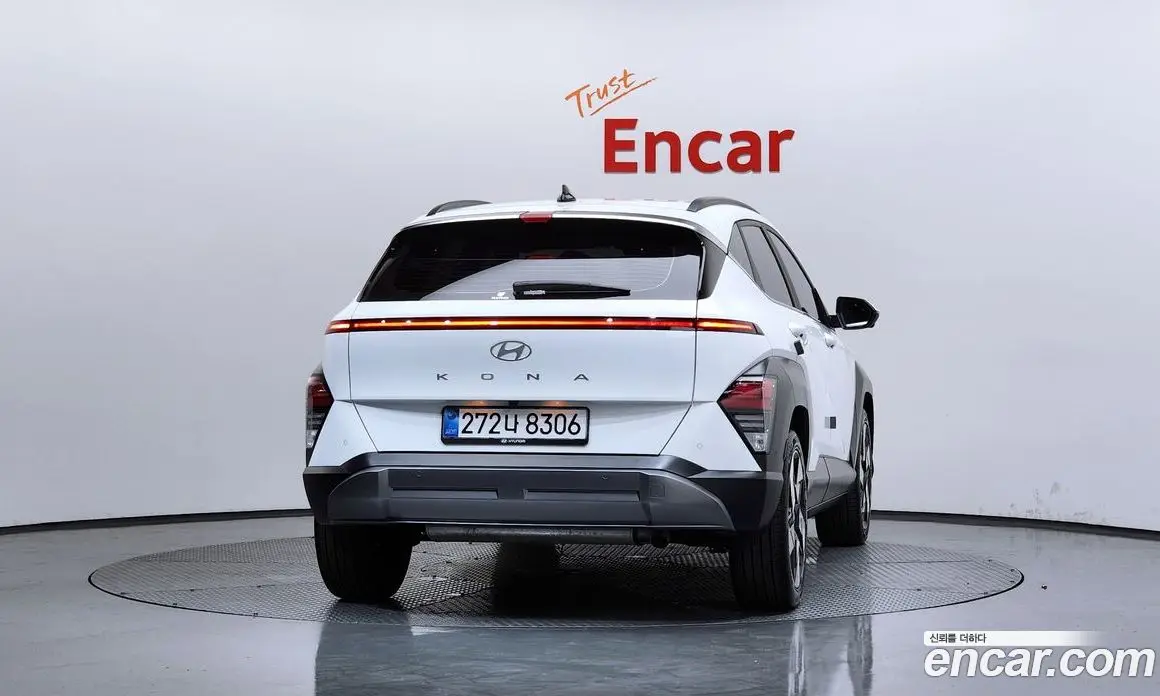 Hyundai Kona 2025 1.6 автомат (гидро), фото 4
