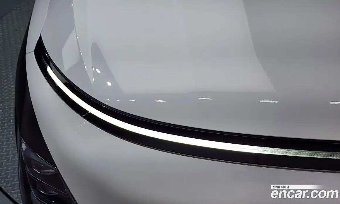Hyundai Kona 2025 1.6 автомат (гидро), фото 8