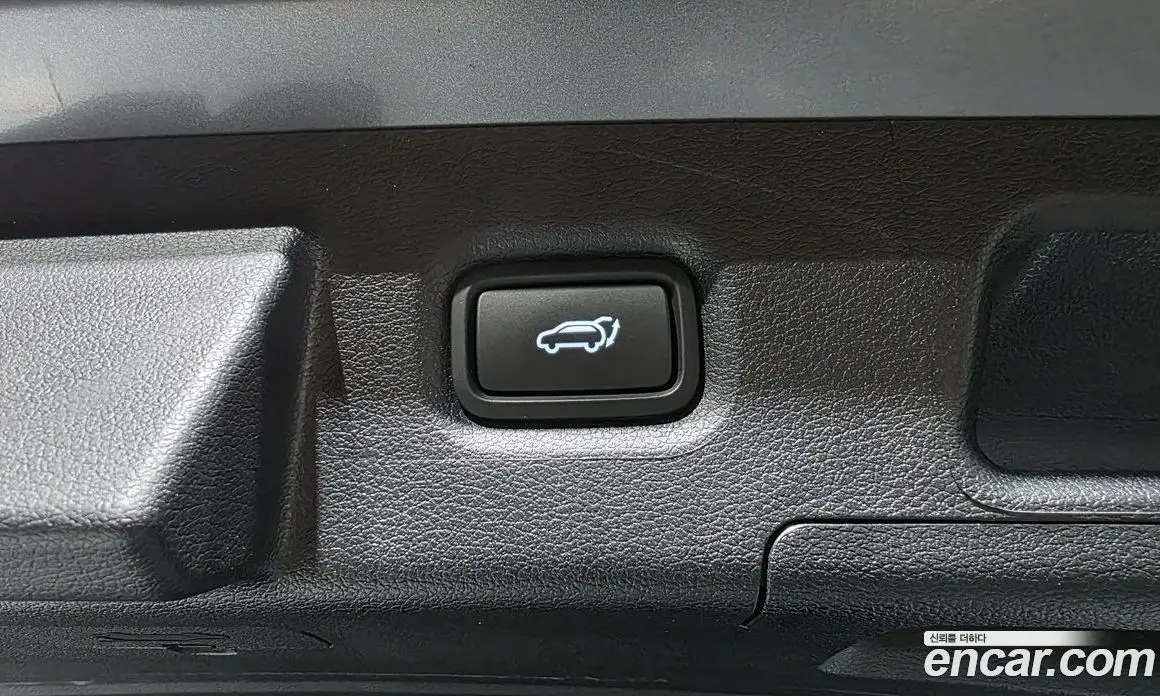 Hyundai Santa Fe 2022 2.2 автомат (гидро), фото 32