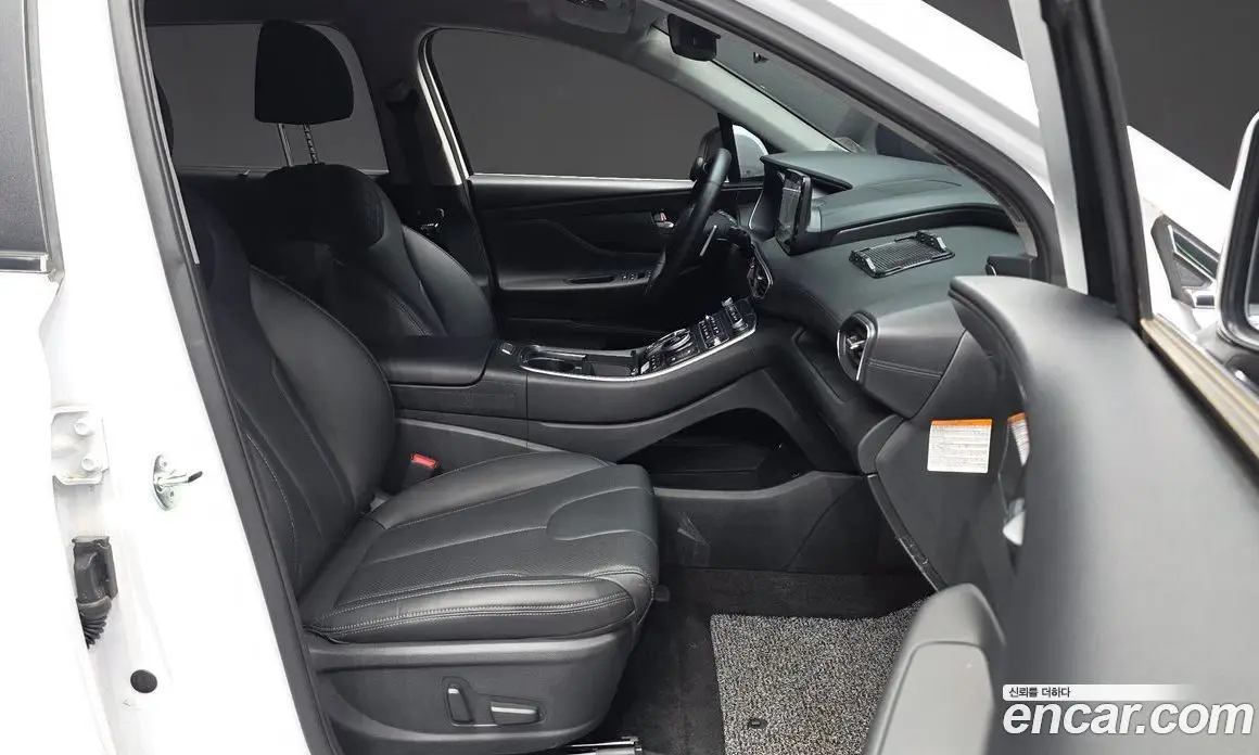 Hyundai Santa Fe 2022 1.6 автомат (гидро), фото 11