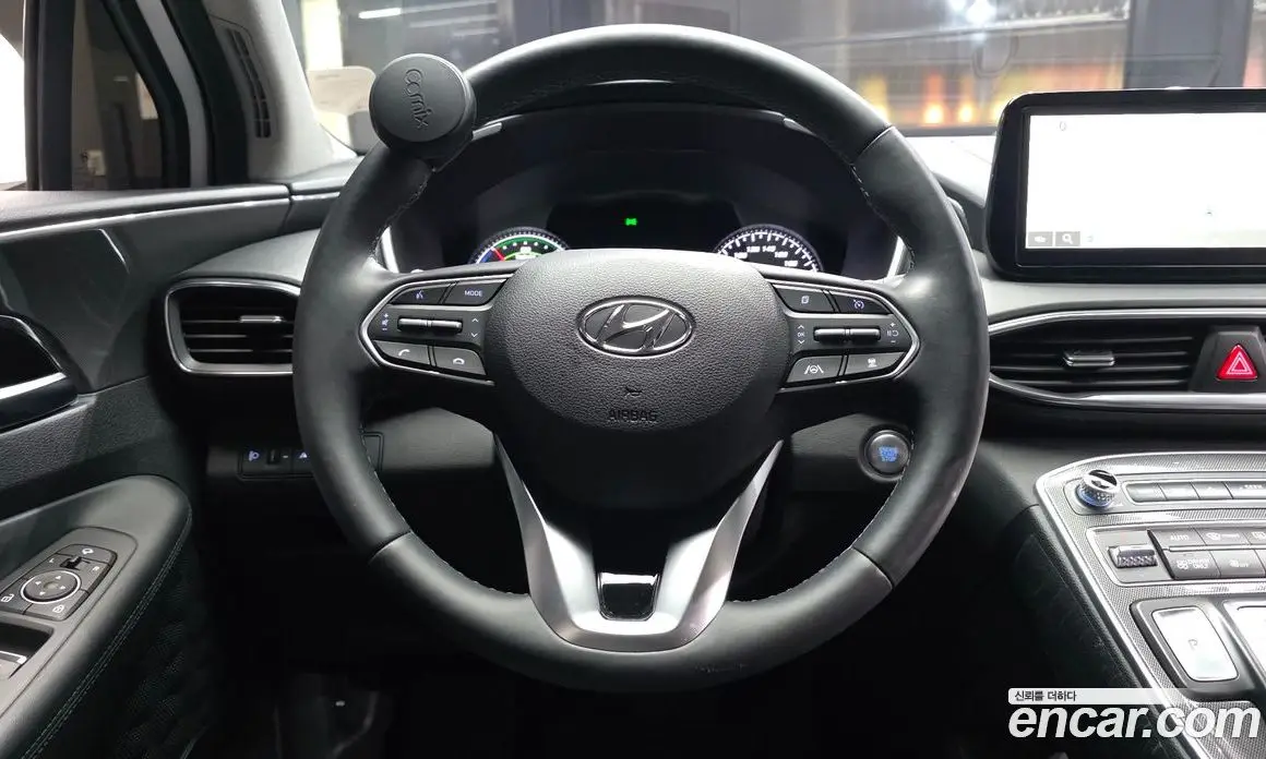 Hyundai Santa Fe 2022 1.6 автомат (гидро), фото 13