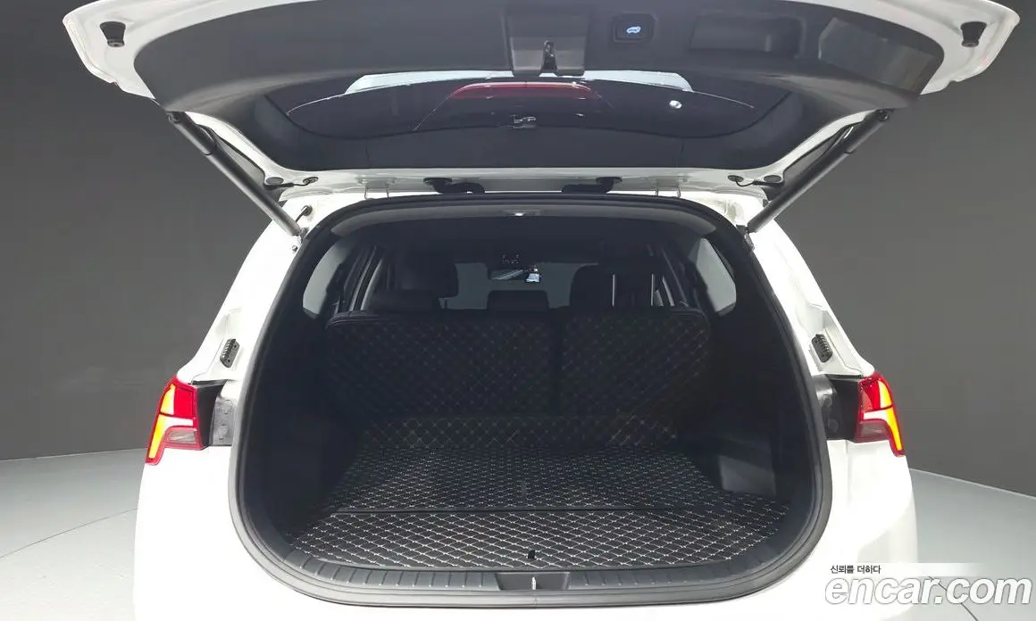 Hyundai Santa Fe 2022 1.6 автомат (гидро), фото 20