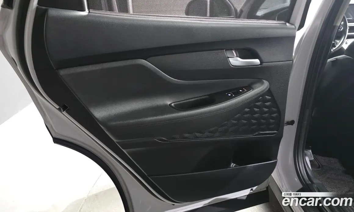 Hyundai Santa Fe 2022 2.2 автомат (гидро), фото 15
