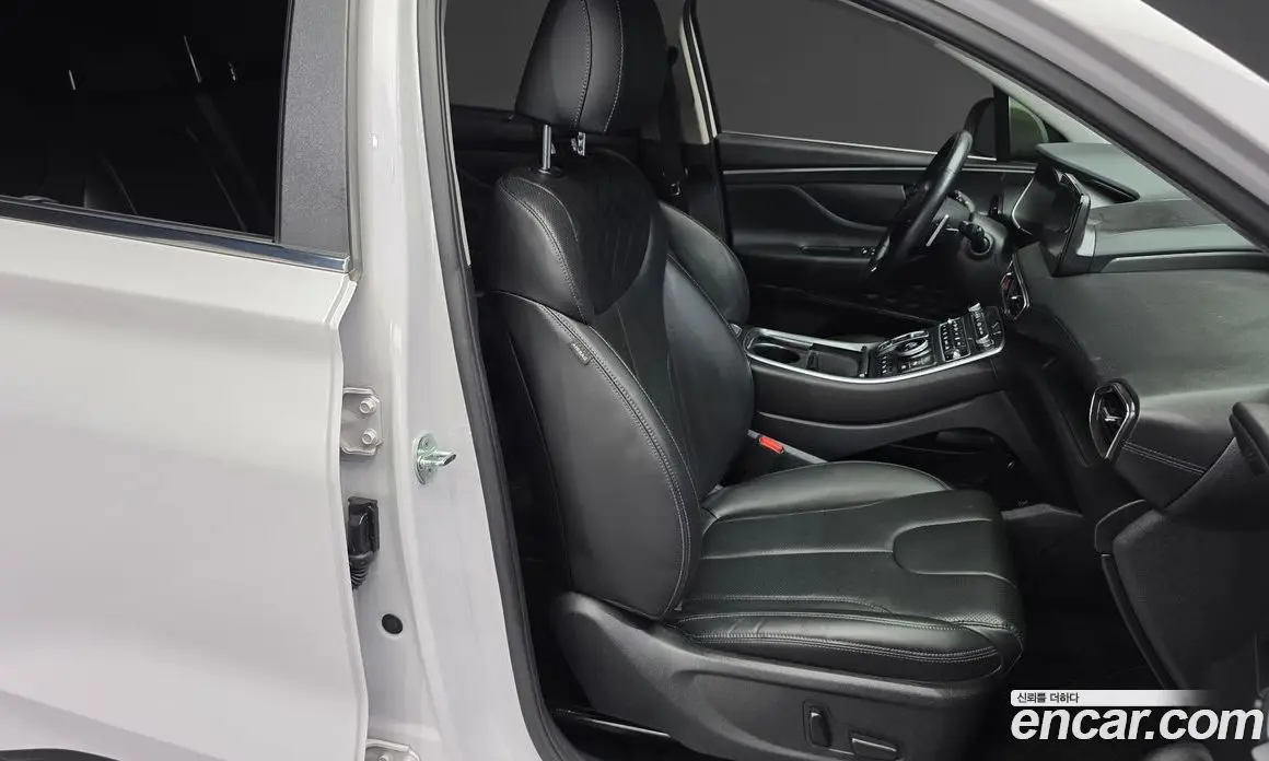 Hyundai Santa Fe 2022 2.2 автомат (гидро), фото 16