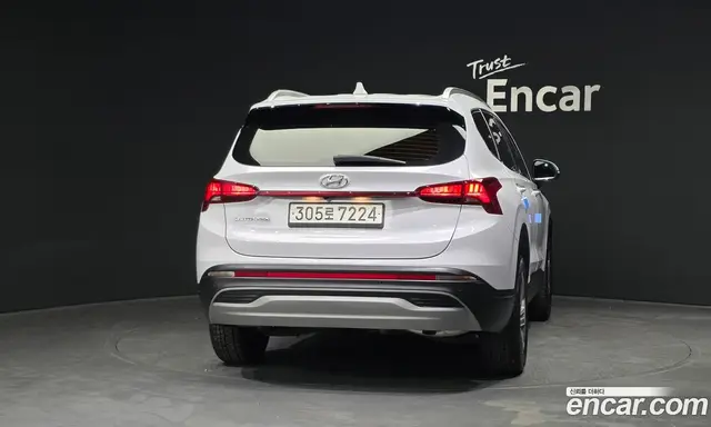 Hyundai Santa Fe 2022 2.2 автомат (гидро), миниатюра 4