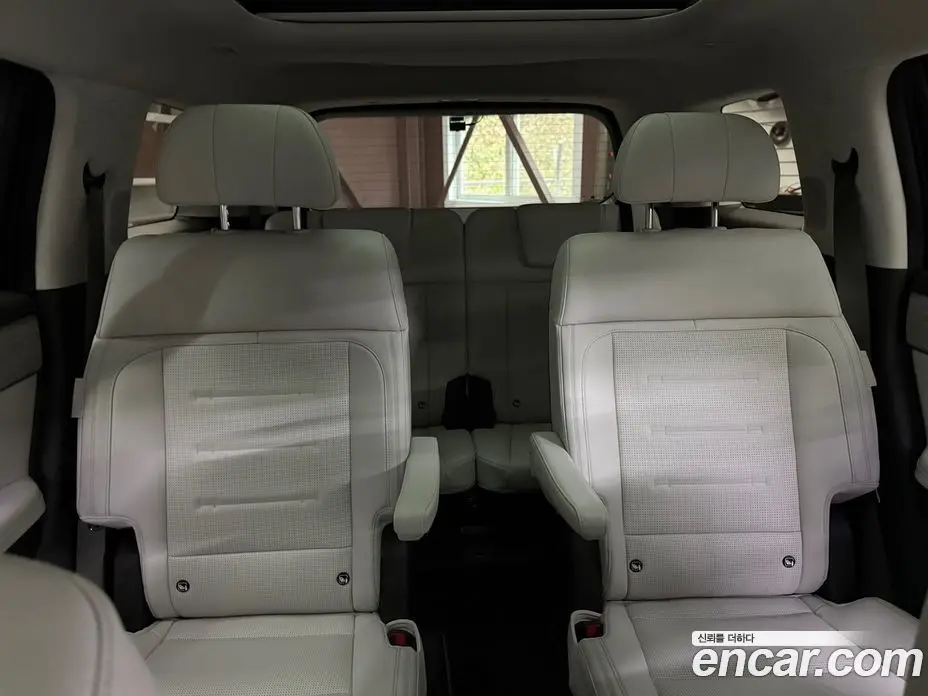 Hyundai Santa Fe 2025 1.6 автомат (гидро), фото 16