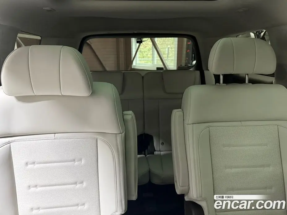 Hyundai Santa Fe 2025 1.6 автомат (гидро), фото 18
