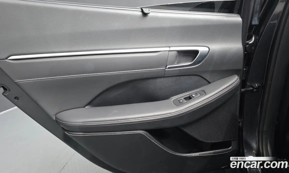 Hyundai Sonata 2022 1.6 автомат (гидро), фото 15